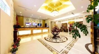 GreenTree Inn Jiangsu Zhangjiagang Jingang Town Darunfa Express Hotel - 2