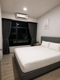 Quayhaus KK Jesselton Quay wash and dry washing machine water dispenser provided - 4