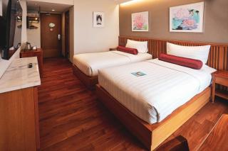 Ivory Hotel Bandung - 8