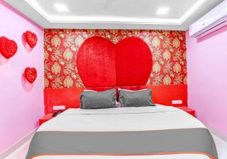 HOTEL Sarovar - 9
