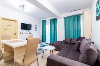 Moonlight Lake View Apartament - 6