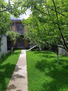 Andranik--B&B - 3