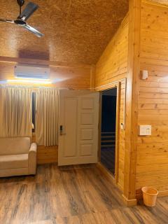 White Petals Resort - 7