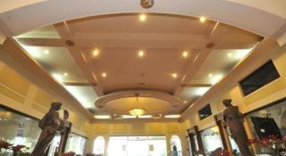 Queen Margarette Hotel - 3