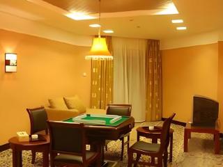 Chuanghui Business Hotel - 1
