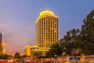 Wuhan Premier Mayflowers Hotel - 4