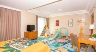 Wuhan Premier Mayflowers Hotel - 1