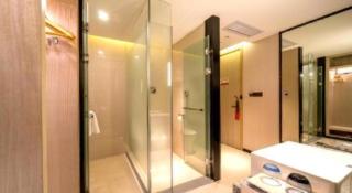 Echarm Hotel Yangjiang Baili Plaza - 2