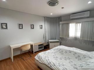 Large Apartment with 2 bedrooms and amenities - 2