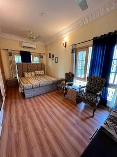 LUXURY family VILLA - 3