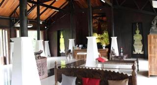 Chivaree Hotel and Resort - 9