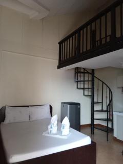 Central View Apartelle - 1