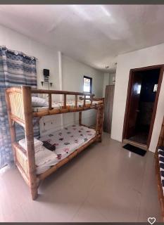 La Casa Uzziel Homestay Moalboal - 2