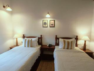 Ezekiel House - Kochi - 4