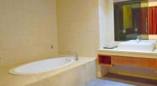 Oriental Hotel - 1