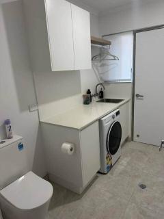 3 Bed Townhouse in North Ward - 7