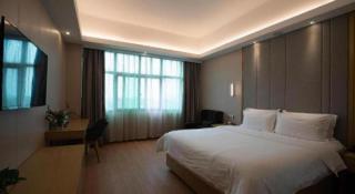 Lavande Hotels Guangzhou Fangcun Huadiwan Metro Station - Canton - 4