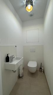 Beautiful apartment in Bratislava with parking - 5