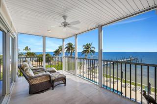 Captiva Hide A Way 2B - 7