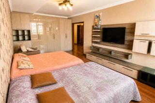 Chisinau Lakeview City Center 2BR Residence - 4