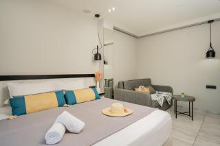 Moon Boutique Hotel - Ultra Luxury Suites with Pool, Perfect for Fun and Relaxation By Villa Mana Gers - 4