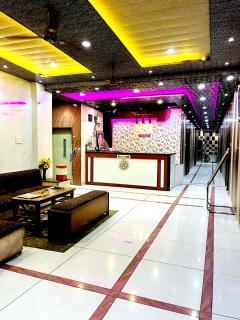 The Suncity Hotel - 2