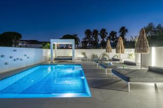 Moon Boutique Hotel - Ultra Luxury Suites with Pool, Perfect for Fun and Relaxation By Villa Mana Gers - 8