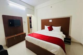 FabHotel Athiti Residency - 7