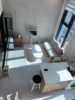Lestay - 6