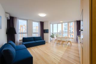 13-131 Nivki Park spacious, Beresteiskyi 76b, Kyiv, Nyvky metro nearby, stunning city view, 15 kW backup power, Petrovdom Apartment - 4