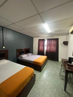 planet hotel mersing - 0