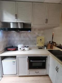 10 Mins to Zumiao Temple - Cozy Chinese Style Decoration Condo - 3rd Floor Walk-up - 1