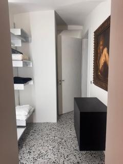 gli inferi, Design e Relax Vicino a Ferrari & Cibo - 1