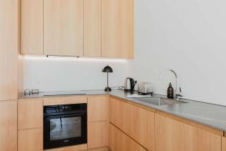 Luxury Apt with Harbor Views - 8