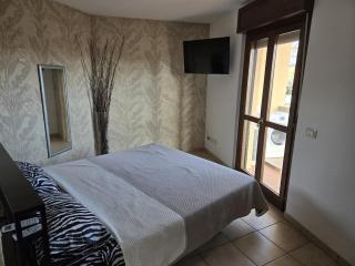 Rooftop Penthouse - Sea & Mountain Views - Rome - 3