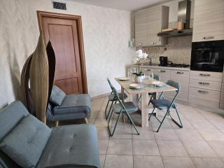 Rooftop Penthouse - Sea & Mountain Views - Rome - 2
