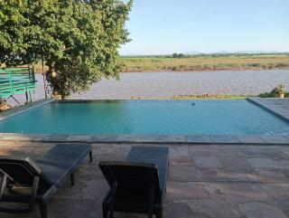 Zambezi River Safari Stay, Game Drives, Canoeing, Fishing - 4