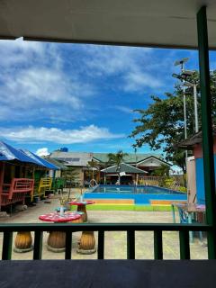 Scott's Seaview Resort - 7