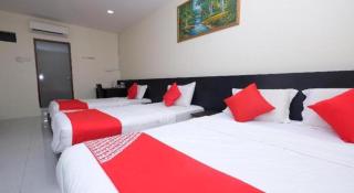 OYO 1104 Q hotel - 4