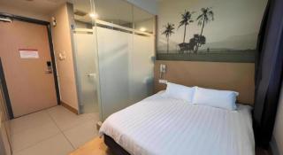 D Arc Hotel - 5