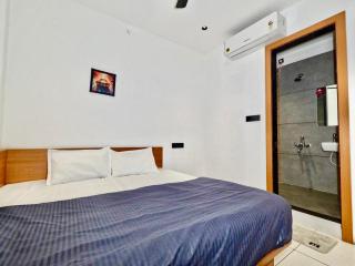Exclusive 5BHK Building with Penthouse - Designer Interiors & Spacious Stay - 2