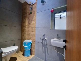 Exclusive 5BHK Building with Penthouse - Designer Interiors & Spacious Stay - 1