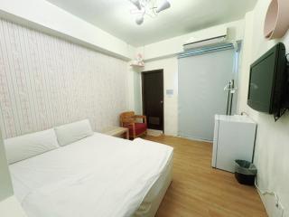 FengChia FUN House - 3
