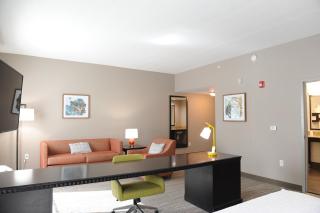 Hampton Inn Crystal River - 8