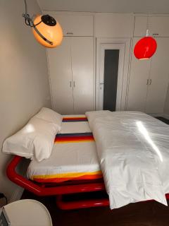 Retro colorful 3 BR apartment - 8