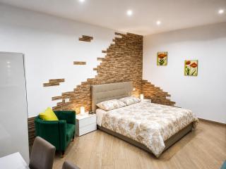 Domus Cuomo B&B - 8