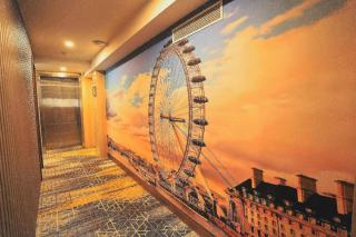 London Hotel - 9