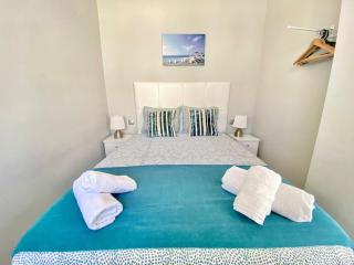 VIME V Marbella East SWIMMING POOL, GYM & SPA - EaW Homes - 2