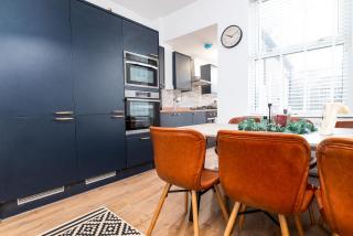 6 Bedroom House, Nottingham, NG7, Free Parking - 8