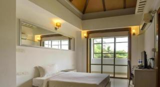 Aristocrat Hotel, New Town, Kolkata - 3